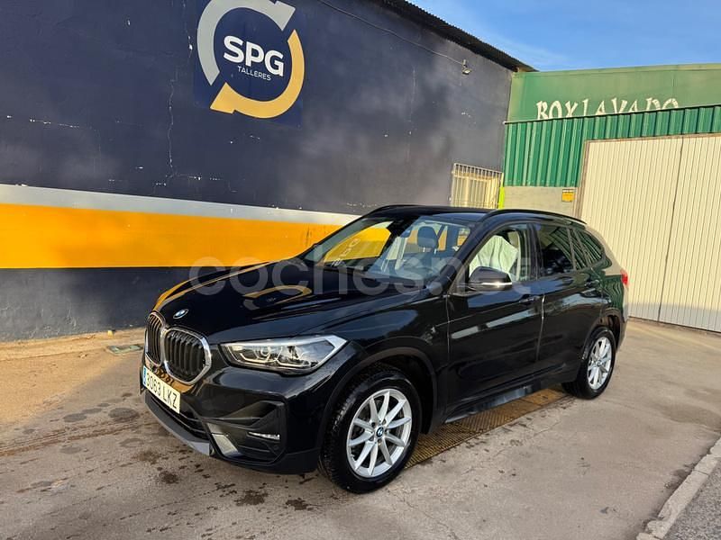 Negro Usado 2020 BMW X1 SUV | 21.800 € (Un poco caro) - Imagen 1/4