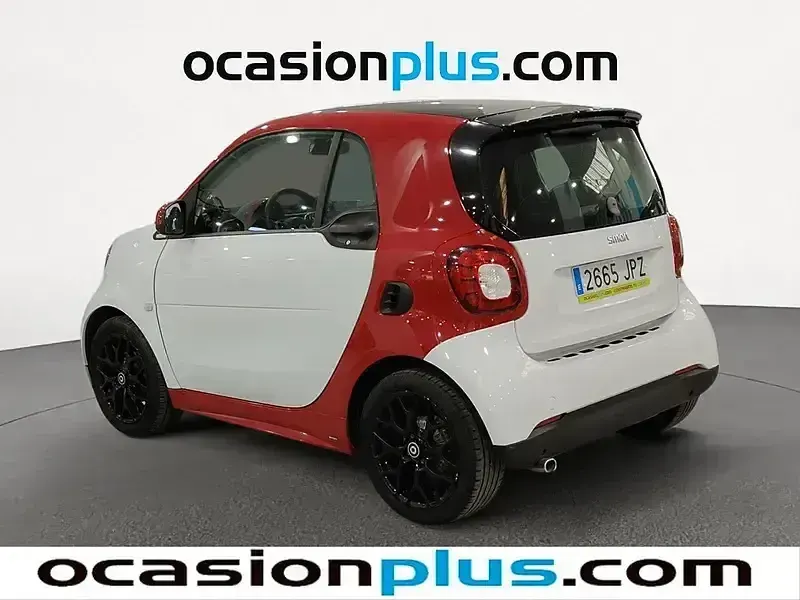 Usado Smart ForTwo Coupé 90 CV (66 kW) 2016 Blanco Coupe