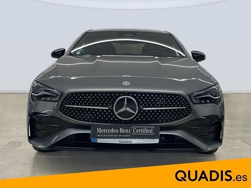 Usado Mercedes CLA250e AMG line 218 CV (160 kW) 2024 Gris Berlina