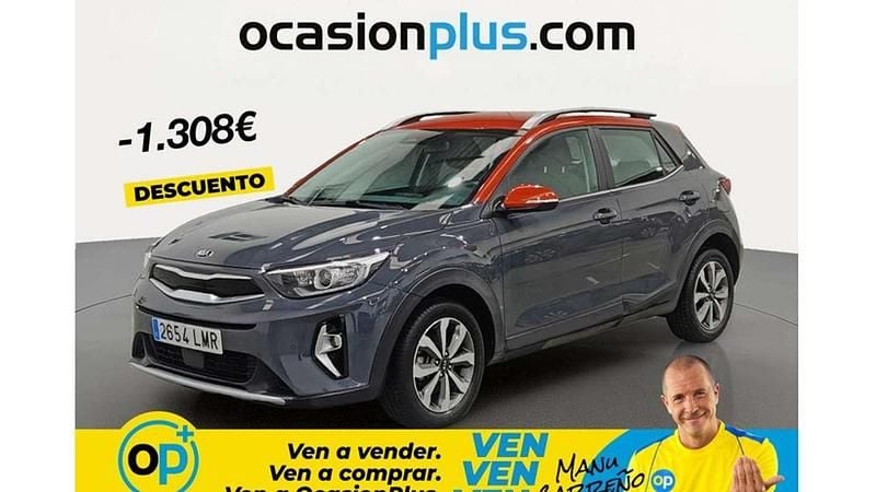 Usado Kia Stonic 84 CV (61 kW) 2021 Gris SUV