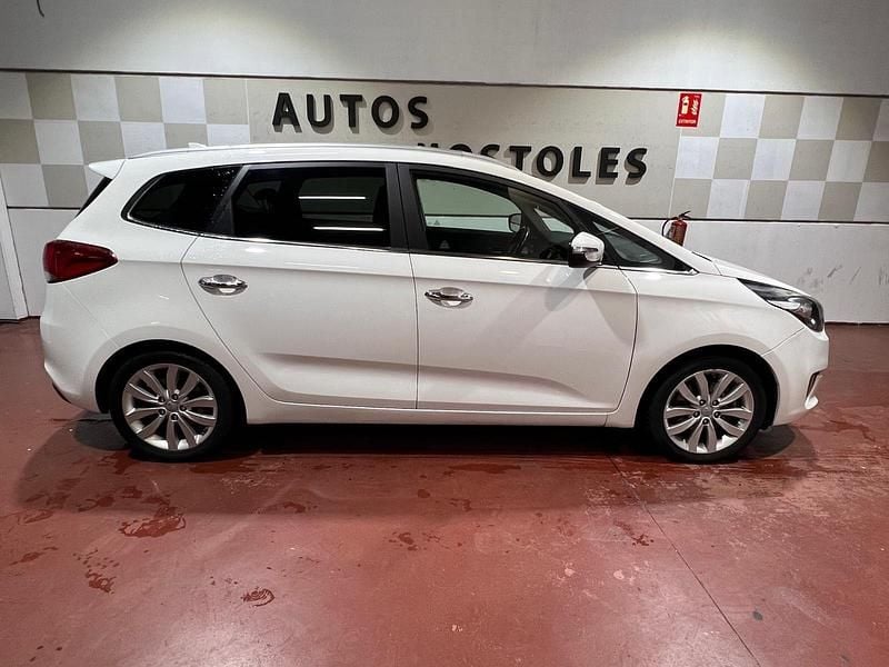 Usado Kia Carens 135 CV (99 kW) 2016 Blanco Monovolumen