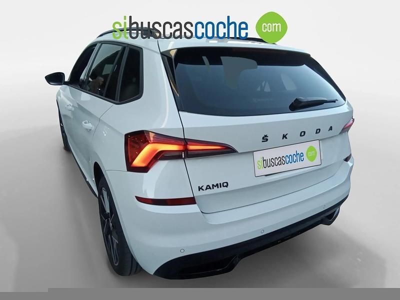 Usado Skoda Kamiq Monte Carlo 150 CV (110 kW) 2022 Blanco SUV