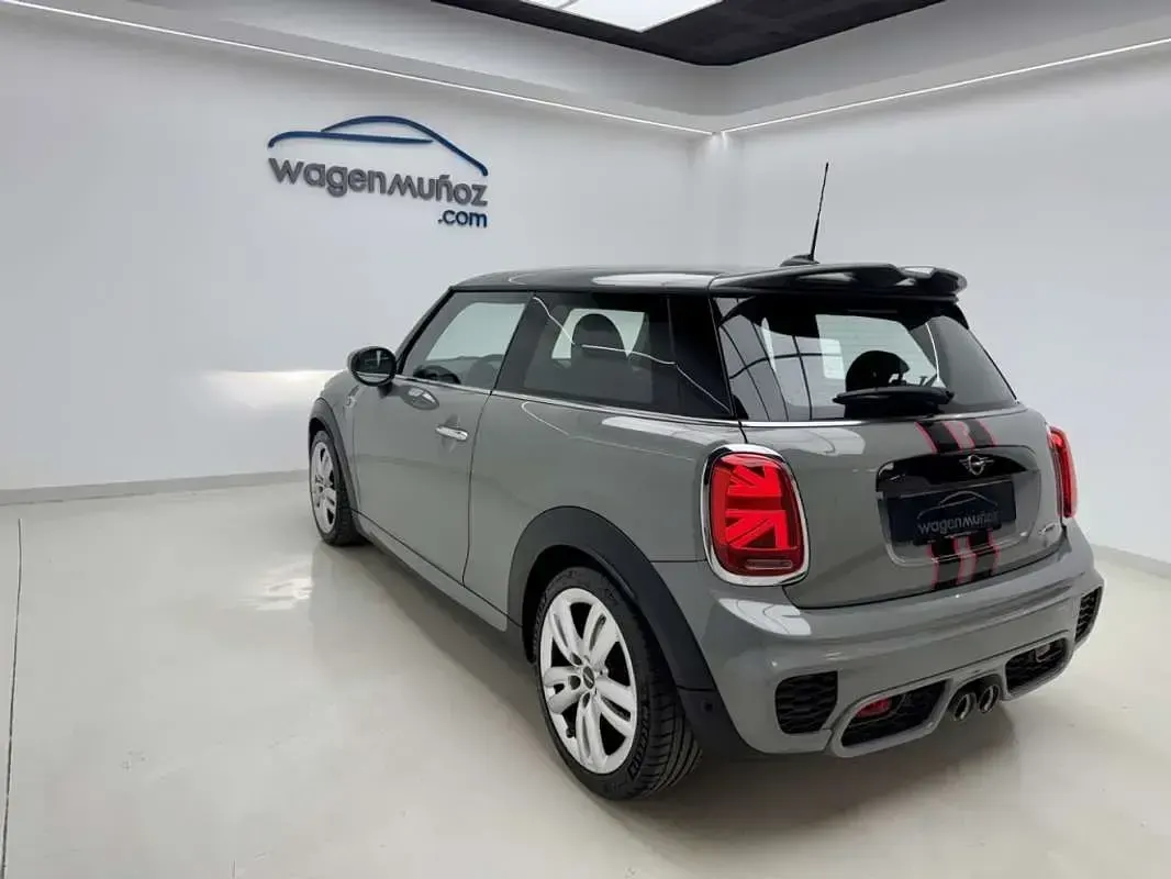 Usado Mini John Cooper Works 231 CV (169 kW) 2020 Gris Utilitario