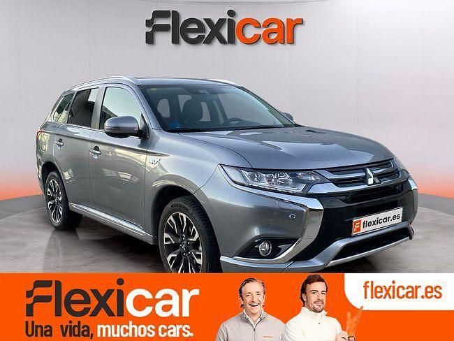 Usado Mitsubishi Outlander P-HEV 203 CV (149 kW) 2018 Gris