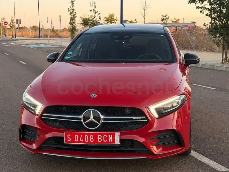 Usado Mercedes A35 AMG 306 CV (225 kW) 2019 Rojo Berlina