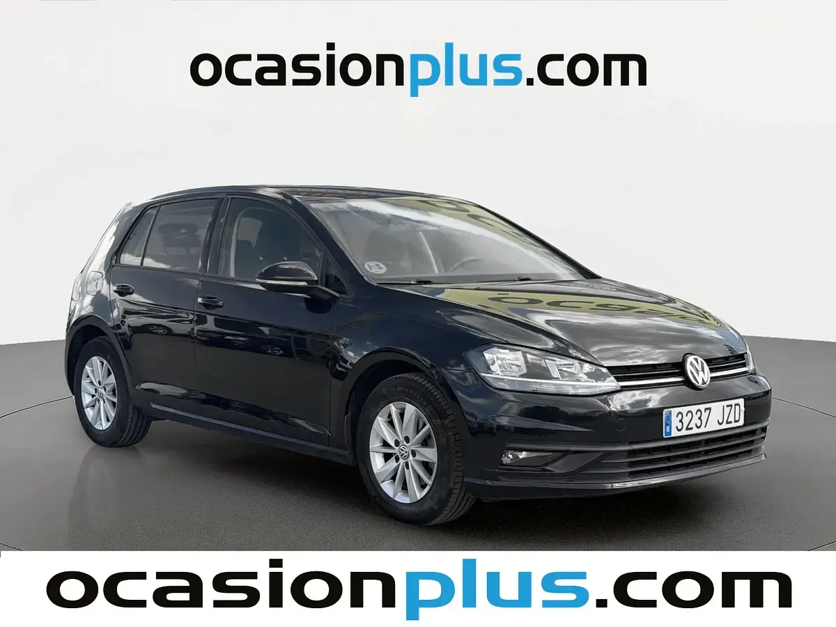 Usado VW Golf VII Business 116 CV (85 kW) 2017 Negro Utilitario