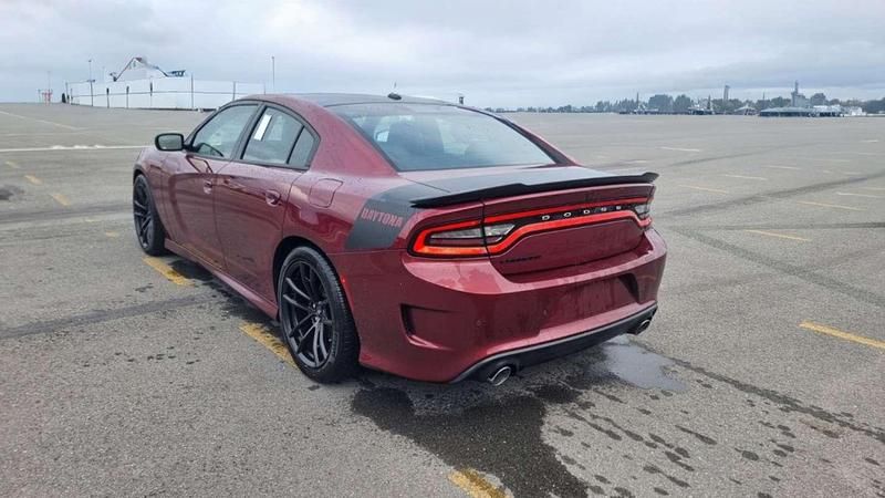 Usado Dodge Charger 491 CV (361 kW) 2023 Burdeos Berlina