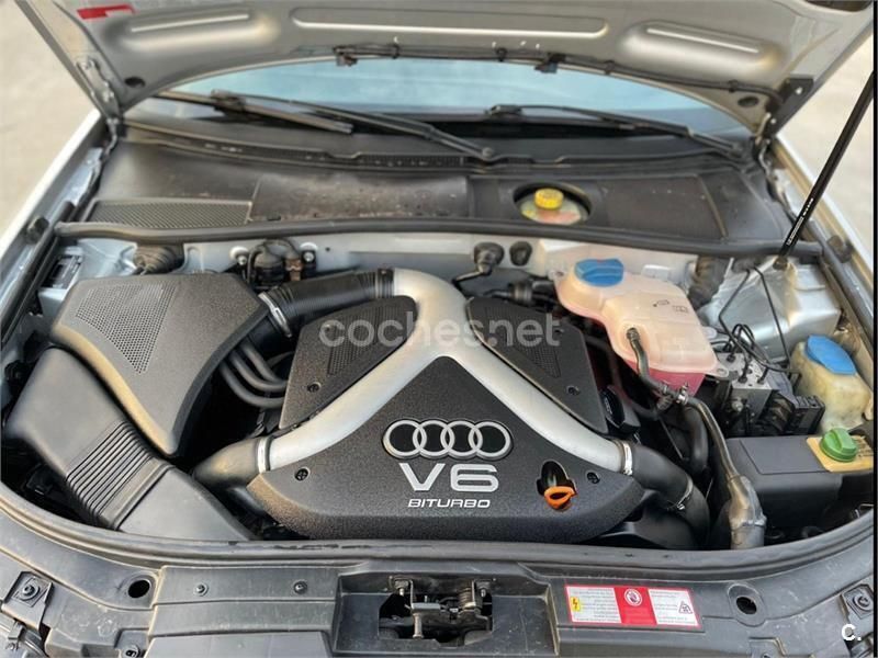 Usado Audi A6 230 CV (169 kW) 2000 Gris / plata Berlina
