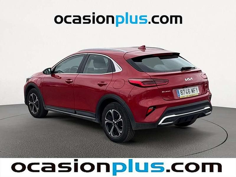 Usado Kia XCeed 141 CV (103 kW) 2023 Rojo SUV