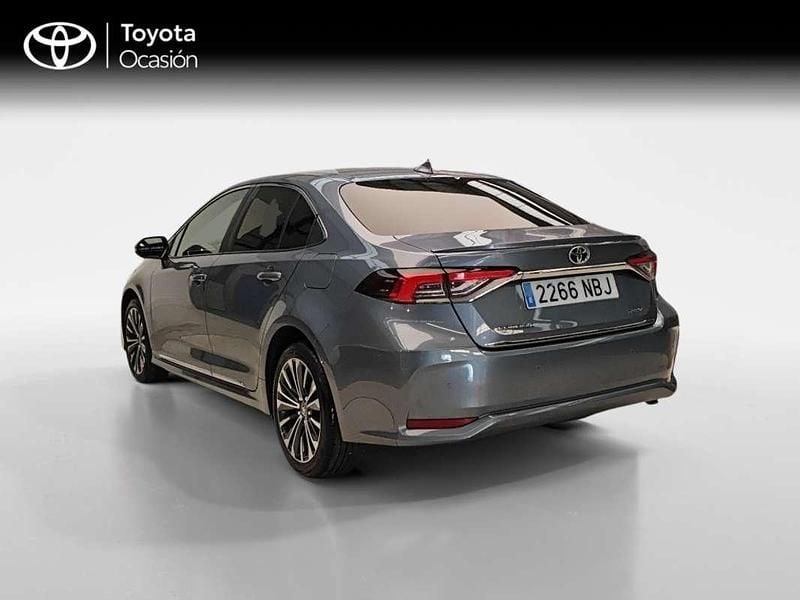 Usado Toyota Corolla Plus 140 CV (102 kW) 2025 Gris Berlina