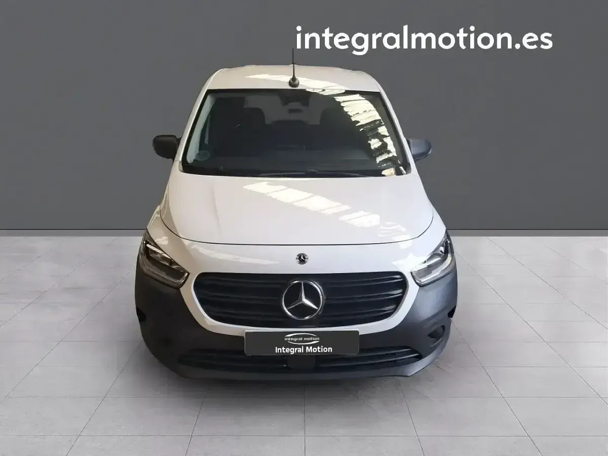 Usado Mercedes Citan 110 95 CV (69 kW) 2024 Blanco Monovolumen