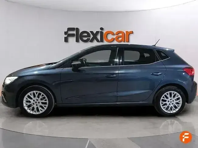Usado Seat Ibiza XCELLENCE 115 CV (84 kW) 2024 Gris Utilitario