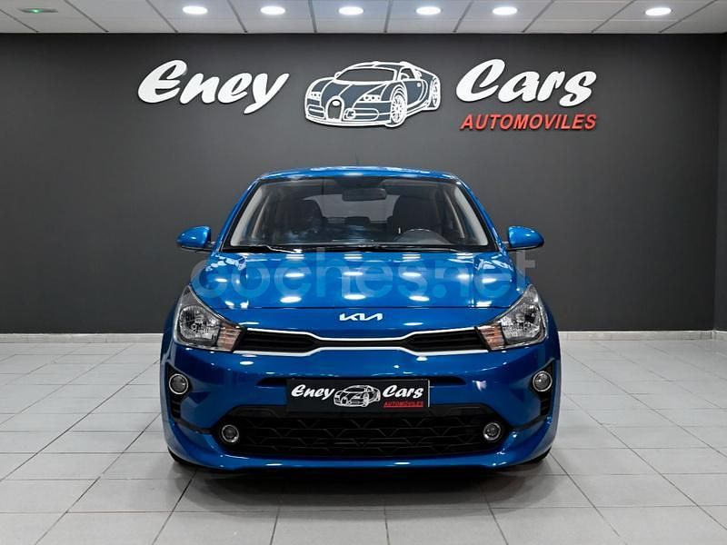 Usado Kia Rio 84 CV (61 kW) 2023 Azul Berlina