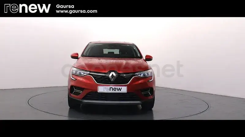 Usado Renault Arkana Zen 145 CV (106 kW) 2022 Rojo SUV