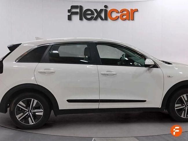 Usado Kia Niro 141 CV (103 kW) 2020 Blanco SUV