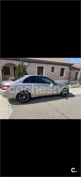 Usado Mercedes C200 Avantgarde 163 CV (119 kW) 2008 Beige Berlina