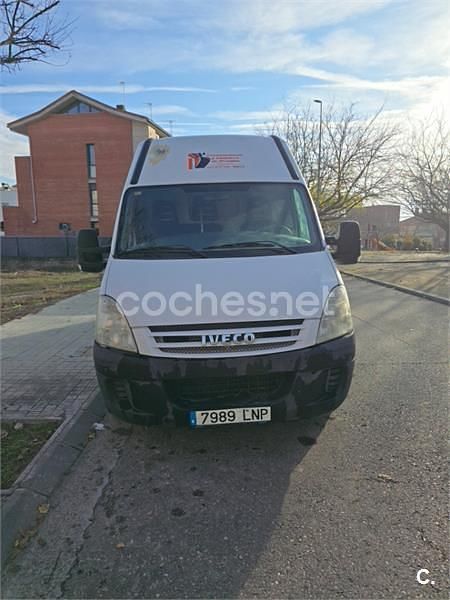 Usado Iveco Daily 96 CV (70 kW) 2008 Blanco Recogida