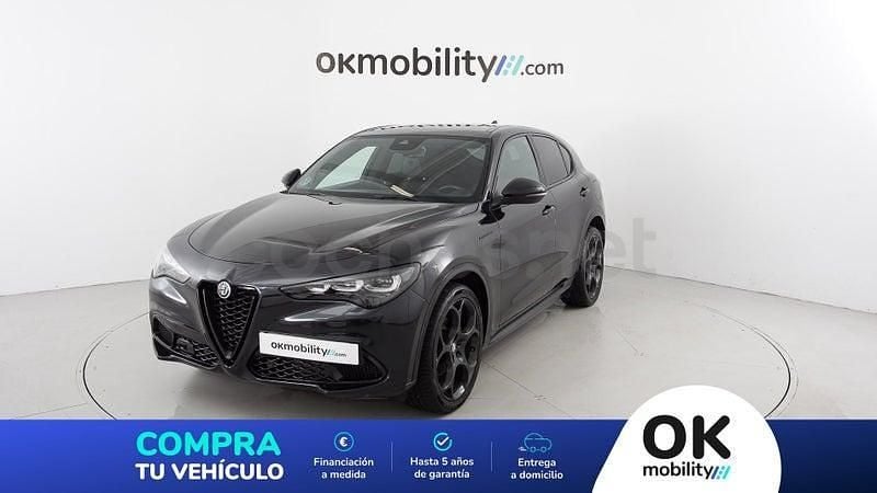 Usado Alfa Romeo Stelvio Competizione 280 CV (205 kW) 2023 Negro SUV