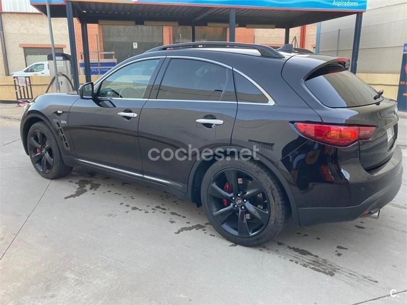 Usado Infiniti QX70 S Design 238 CV (175 kW) 2015 Negro SUV