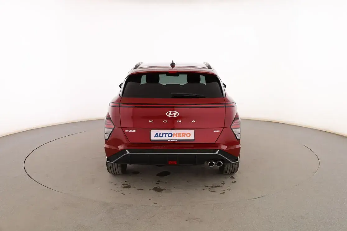 Usado Hyundai Kona N Line 141 CV (103 kW) 2024 Rojo SUV