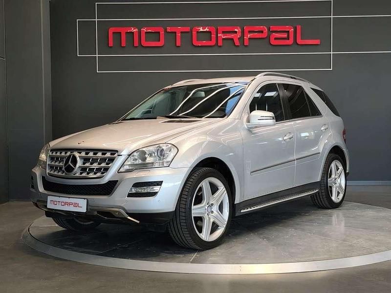 Usado Mercedes ML350 231 CV (169 kW) 2012 Gris SUV