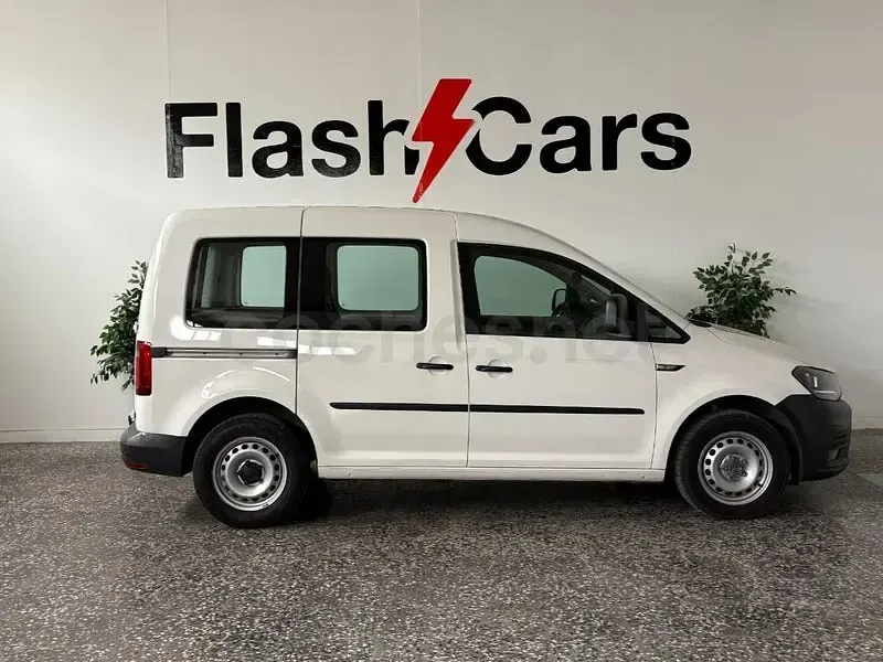 Usado VW Caddy Edition 102 CV (75 kW) 2019 Blanco Monovolumen