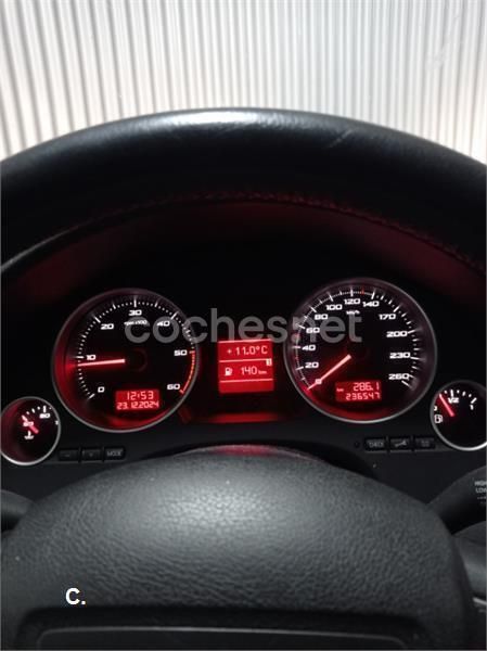 Gris / plata Usado 2010 Seat Exeo Style Berlina | 8150 € (Un poco caro) - Imagen 1/4