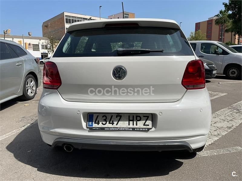 Usado VW Polo Sport 105 CV (77 kW) 2013 Blanco Berlina