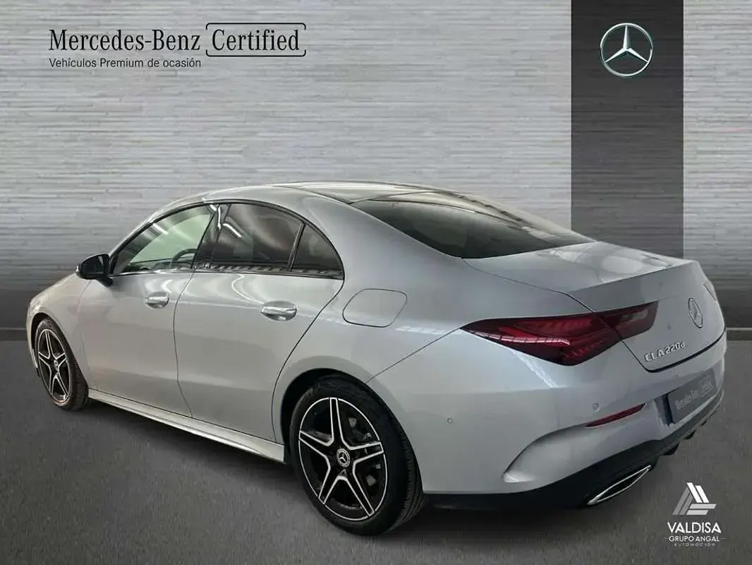 Usado Mercedes CLA220 190 CV (139 kW) 2025 Berlina