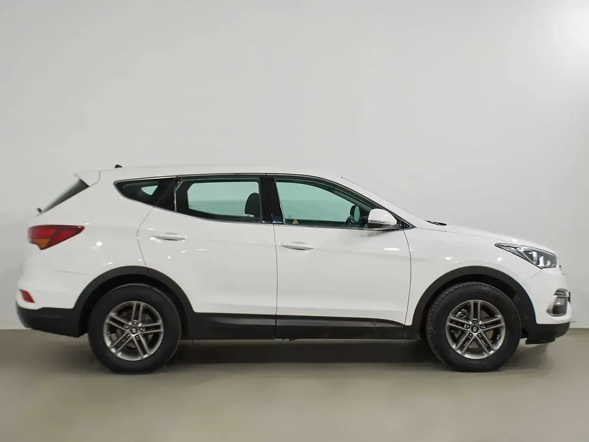 Usado Hyundai Santa Fe 150 CV (110 kW) 2018 Blanco SUV