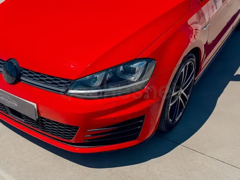 Usado VW Golf VII GTD 184 CV (135 kW) 2017 Rojo Berlina
