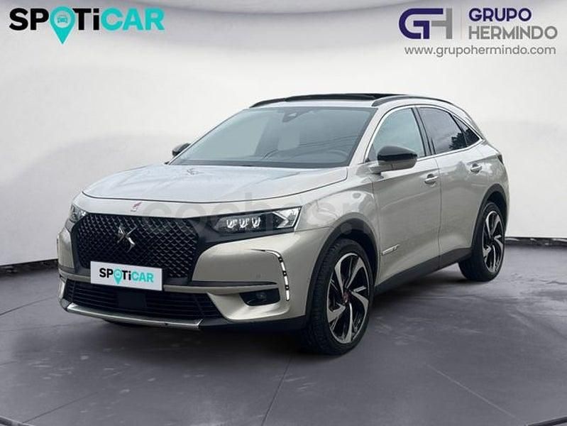 Usado DS Automobiles DS7 Crossback 130 CV (95 kW) 2022 Gris / plata SUV