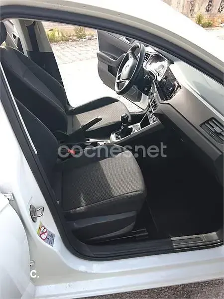 Usado VW Polo Advance 80 CV (58 kW) 2020 Blanco Utilitario