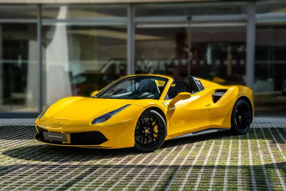Usado Ferrari 488 670 CV (492 kW) 2017 Descapotable