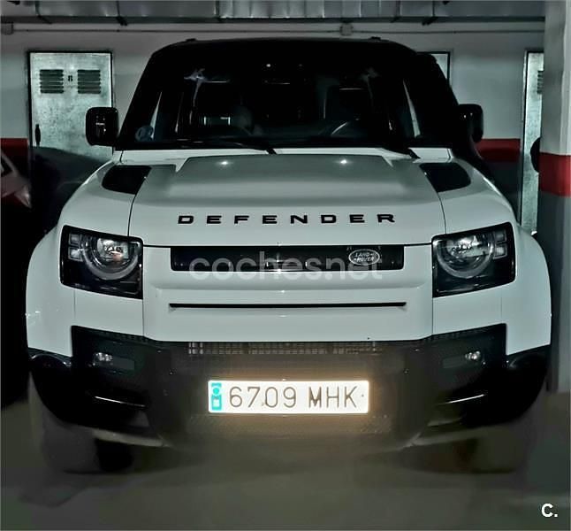 Blanco Usado 2023 Land Rover Defender SE SUV | 73.000 € - Imagen 1/4