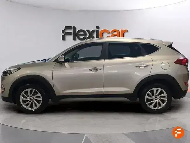 Käytetty Hyundai Tucson 131 HP (96 kW) 2017 Ruskea Katumaasturi