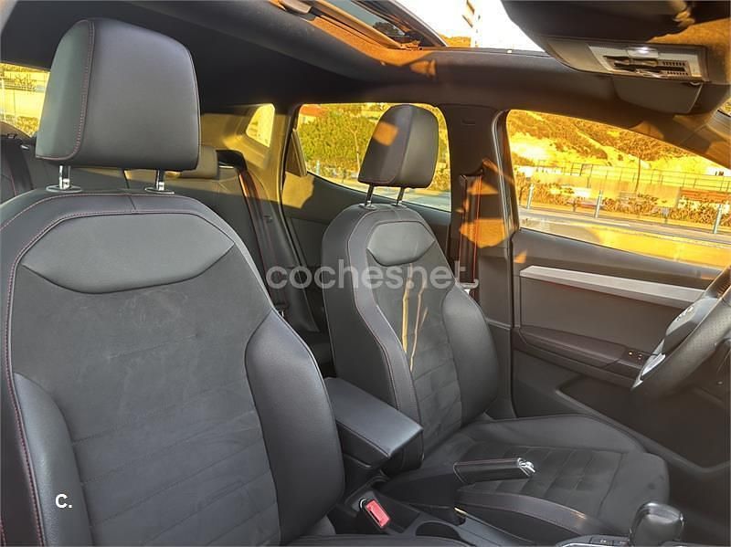 Usado Seat Ibiza FR 115 CV (84 kW) 2019 Gris / plata Utilitario