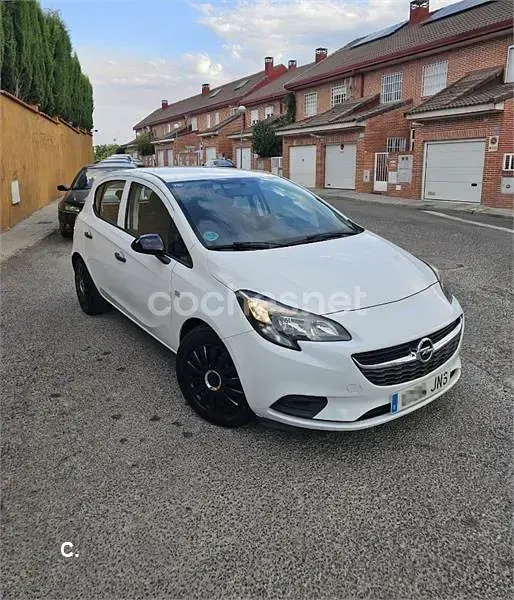 Usado Opel Corsa Selective 75 CV (55 kW) 2016 Blanco Utilitario