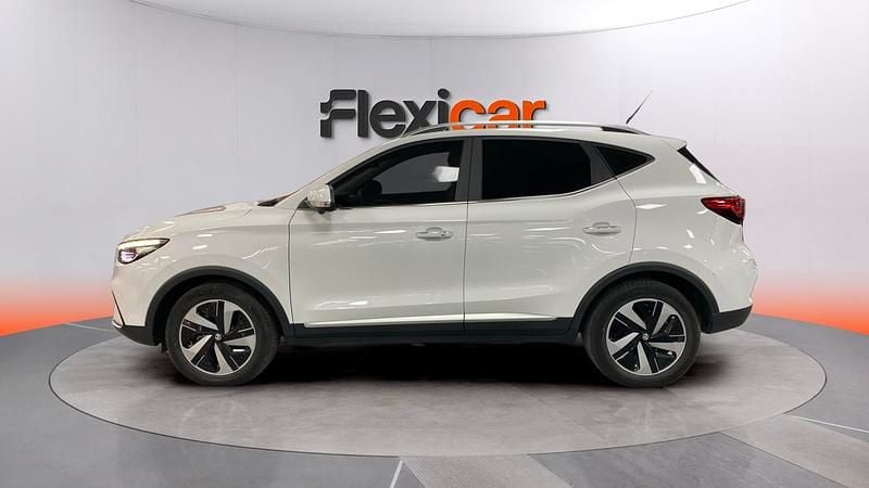 Usado MG ZS Comfort 130 kW (177 CV) 2023 Blanco SUV