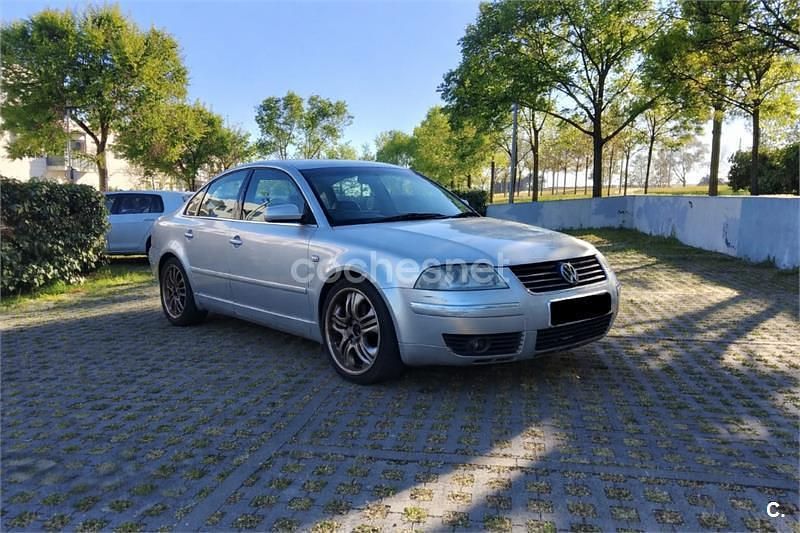 Brugt VW Passat Highline 130 HK (95 kW) 2003 Grå Sedan