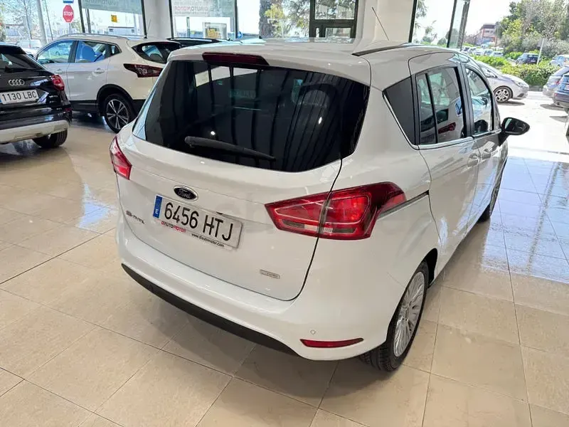 Usado Ford B-MAX Titanium 95 CV (69 kW) 2013 Blanco Monovolumen