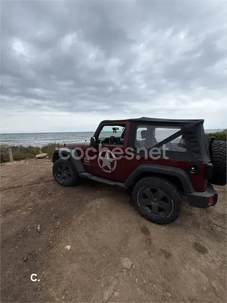Usado Jeep Wrangler Sport 177 CV (130 kW) 2008 Granate SUV