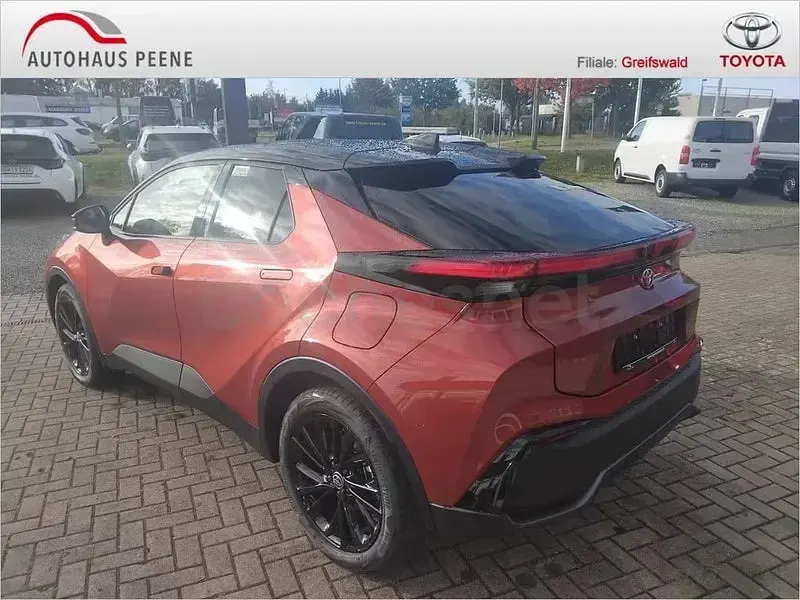 Usado Toyota C-HR Edition 223 CV (164 kW) 2025 Naranja SUV