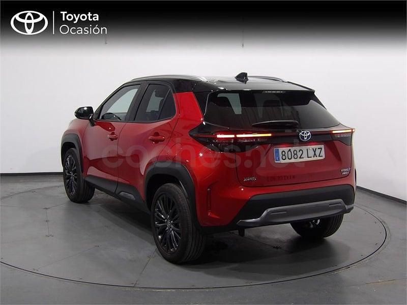 Usado Toyota Yaris Cross 116 CV (85 kW) 2022 Negro SUV
