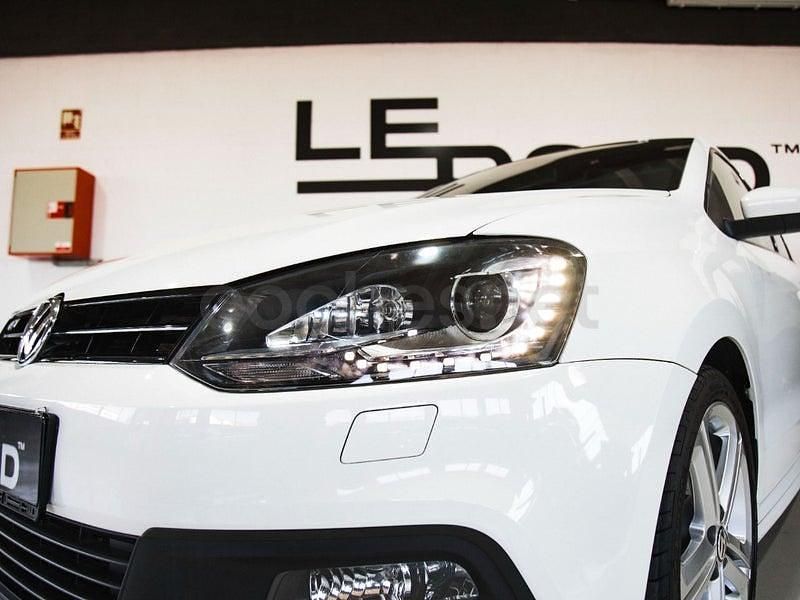 Usado VW Polo R-line 105 CV (77 kW) 2012 Blanco Utilitario