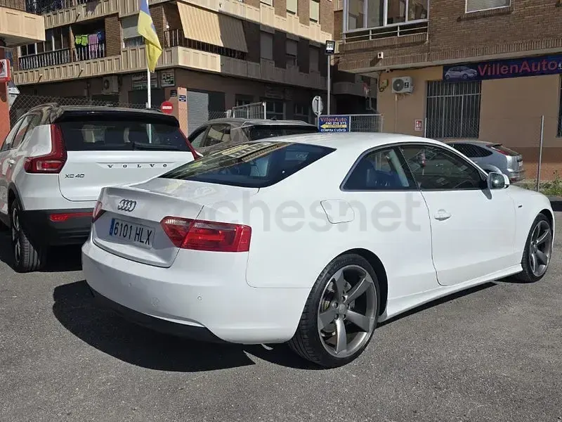 Usado Audi A5 177 CV (130 kW) 2012 Blanco Coupe