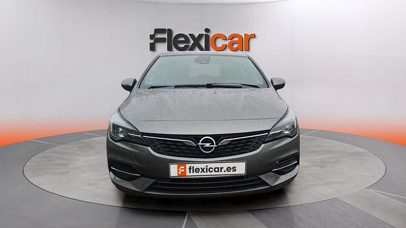 Usado Opel Astra 110 CV (80 kW) 2020 Gris Berlina