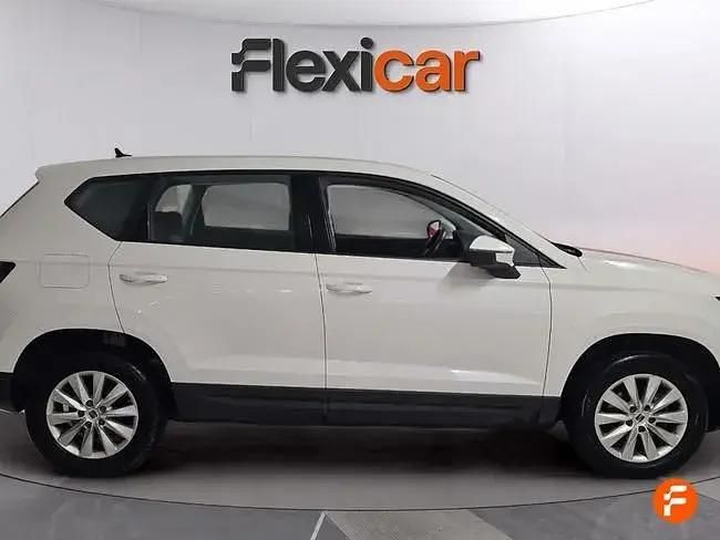 Usado Seat Ateca Reference 110 HP (80 kW) 2023 Branco SUV
