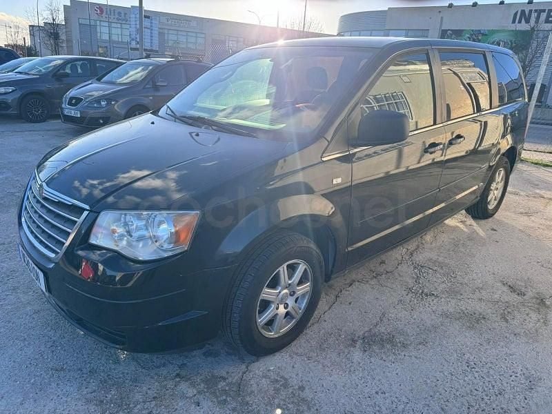 Usado Chrysler Grand Voyager 163 CV (119 kW) 2010 Negro Monovolumen