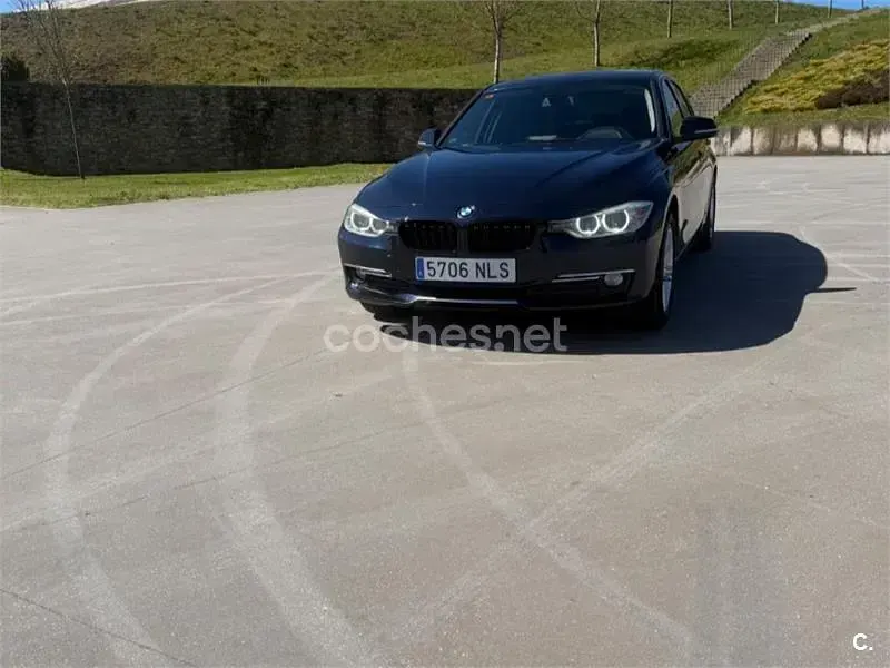 Usado BMW 320 Comfort Edition 184 CV (135 kW) 2013 Azul Berlina